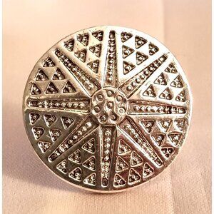 Vintage Adjustable Size 8 Silver Tone Filigree Statement Ring New in Box